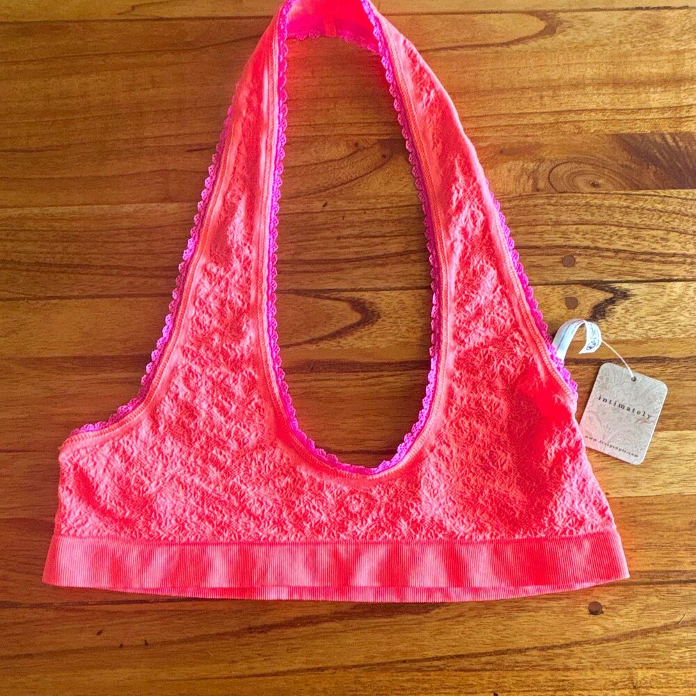 Free people women’s seamless lace halter Bralette Sun Kiss Coral L/XL